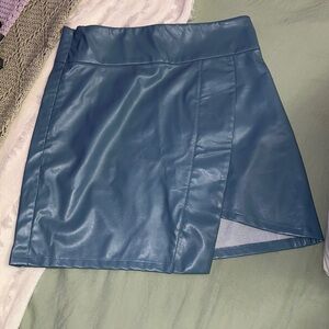 PU LEATHER SKIRT NWOT NOT WORN